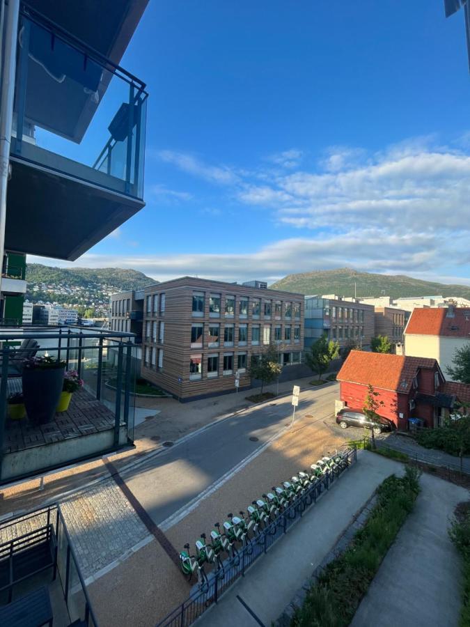Modern Apartment - Amazing Terrace And Fjord View, Close To City Center Bergen Bagian luar foto