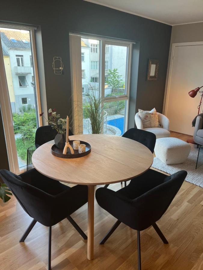 Modern Apartment - Amazing Terrace And Fjord View, Close To City Center Bergen Bagian luar foto