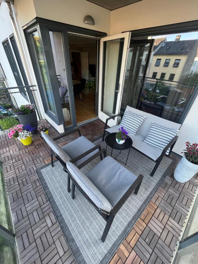Modern Apartment - Amazing Terrace And Fjord View, Close To City Center Bergen Bagian luar foto