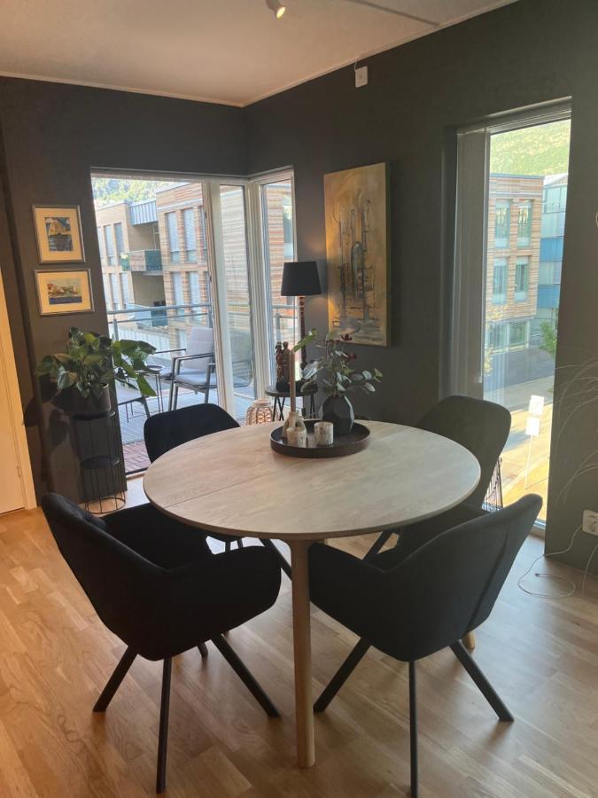 Modern Apartment - Amazing Terrace And Fjord View, Close To City Center Bergen Bagian luar foto